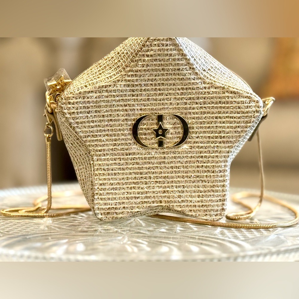Original & Authentic!DIOR Star-Shaped Trousseau Cosmetic Bag w goldChain Strap - Picture 5 of 16